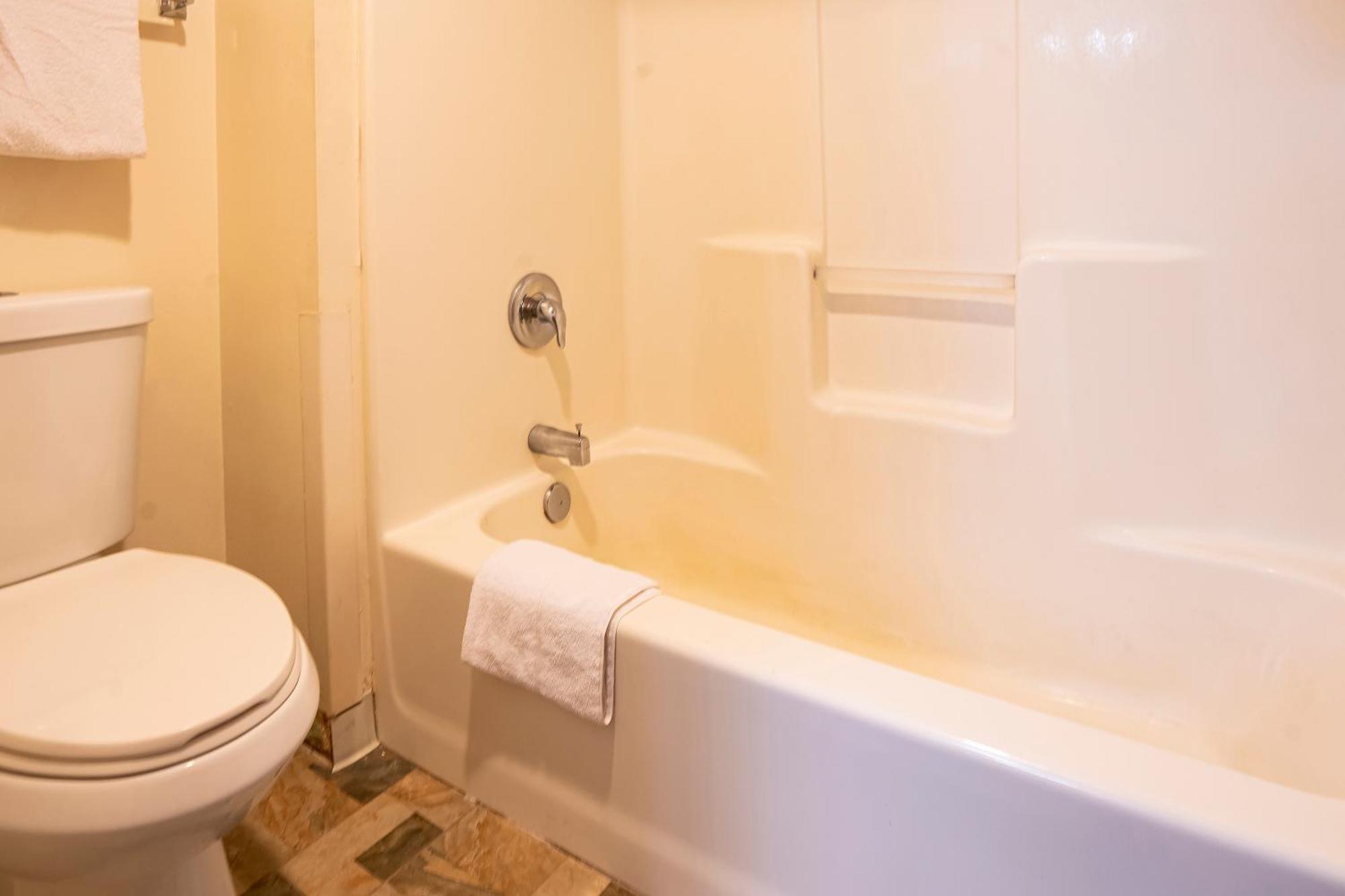 Oyo Hotel Redwood Falls Near Jackpot Casino エクステリア 写真