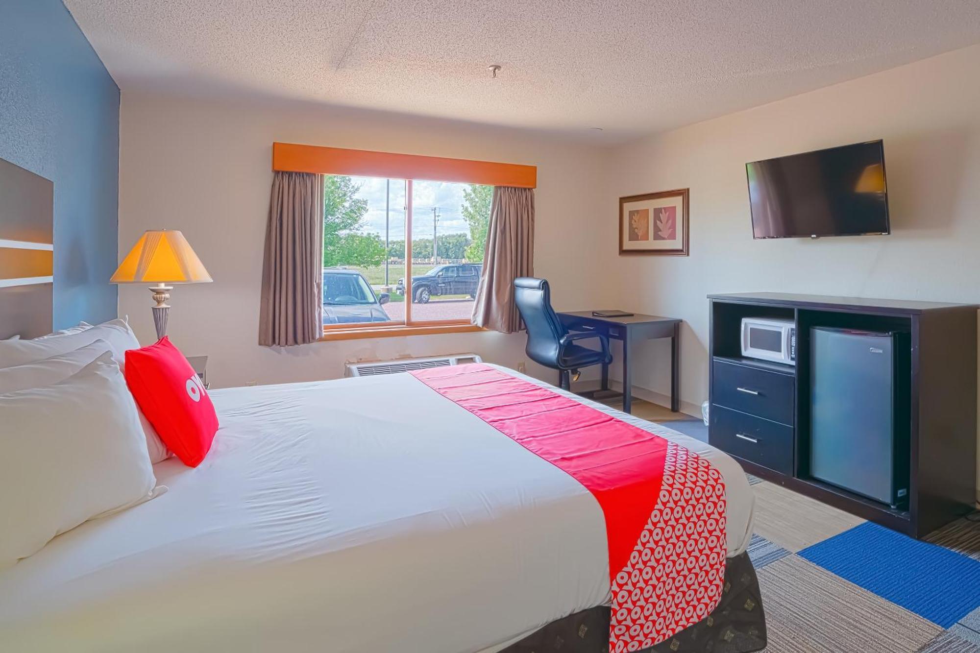 Oyo Hotel Redwood Falls Near Jackpot Casino エクステリア 写真