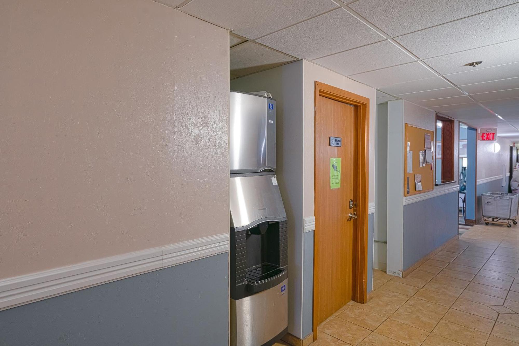 Oyo Hotel Redwood Falls Near Jackpot Casino エクステリア 写真
