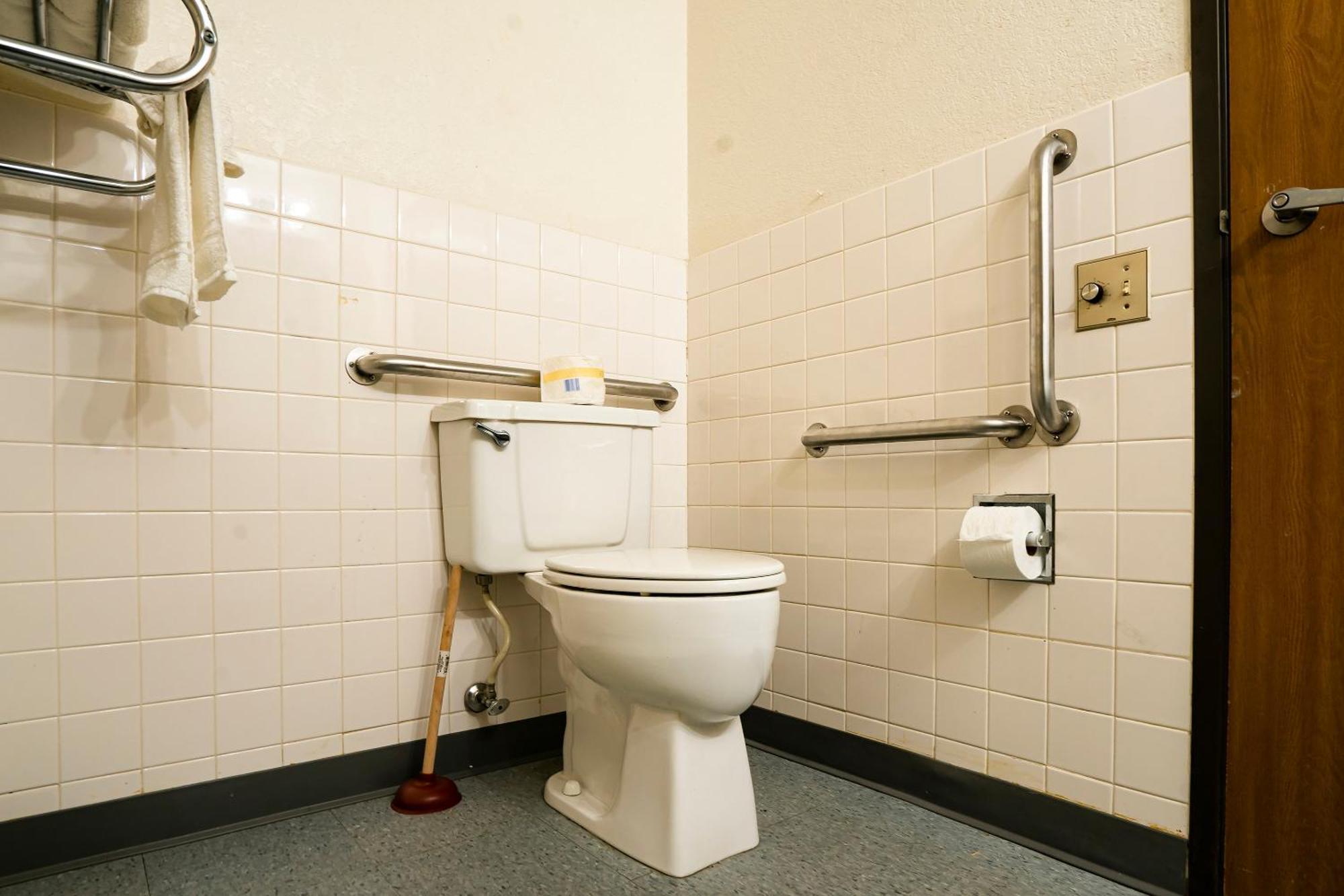 Oyo Hotel Redwood Falls Near Jackpot Casino エクステリア 写真