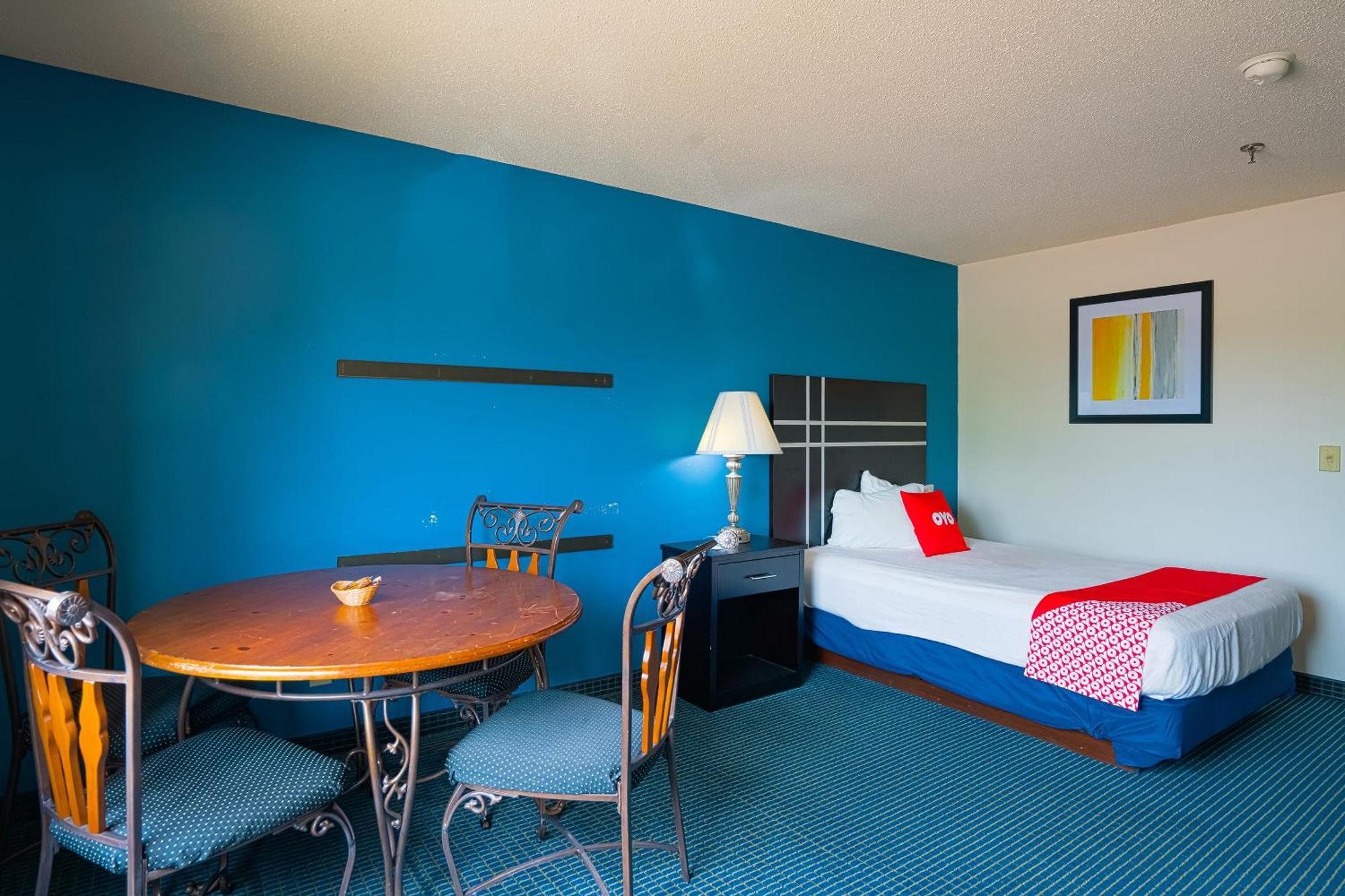 Oyo Hotel Redwood Falls Near Jackpot Casino エクステリア 写真