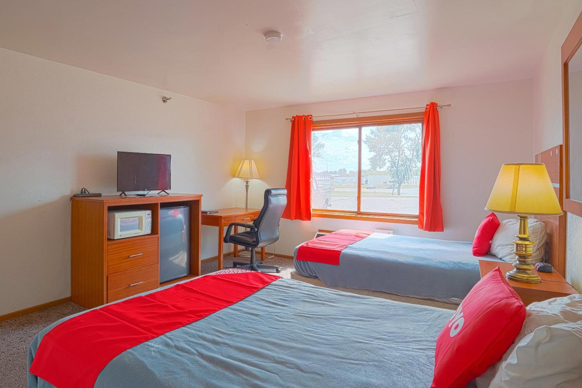 Oyo Hotel Redwood Falls Near Jackpot Casino エクステリア 写真
