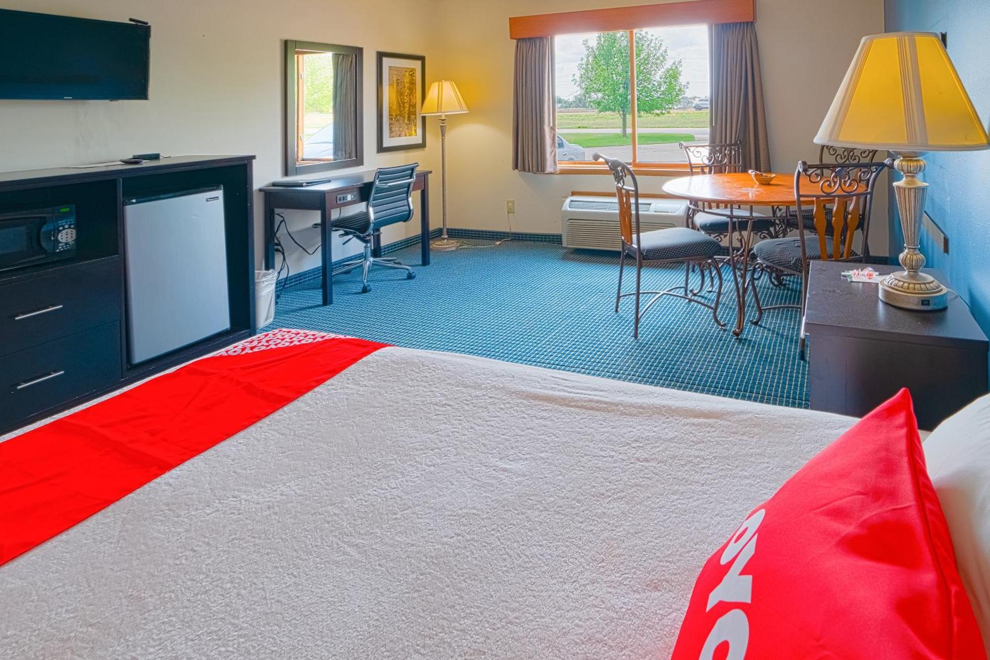Oyo Hotel Redwood Falls Near Jackpot Casino エクステリア 写真