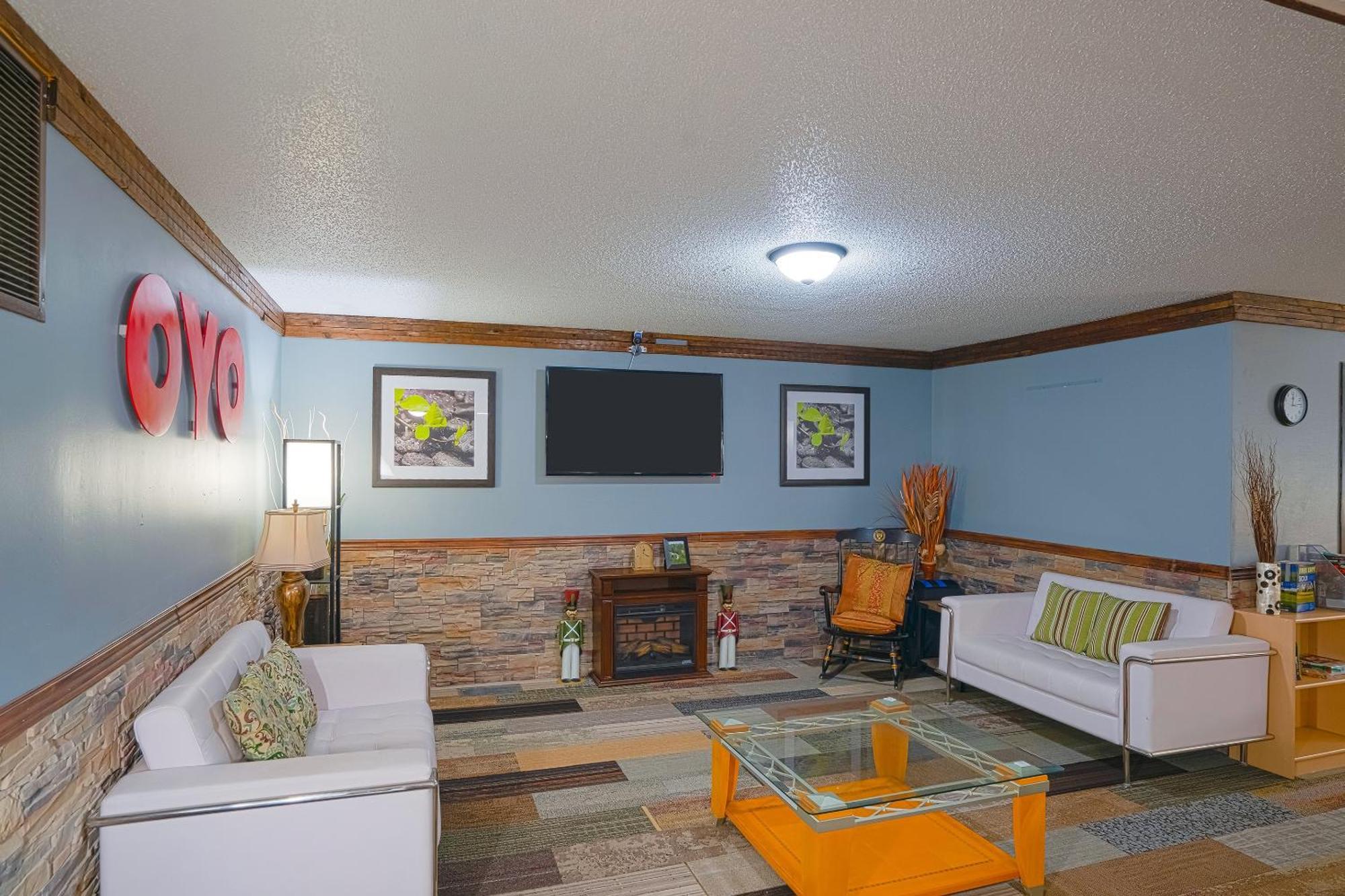 Oyo Hotel Redwood Falls Near Jackpot Casino エクステリア 写真
